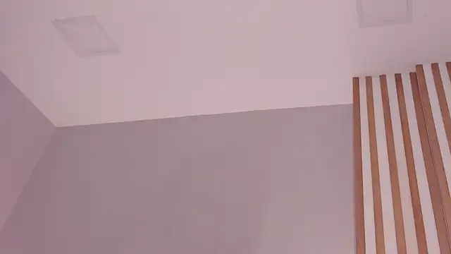 sara__jones_gh webcam