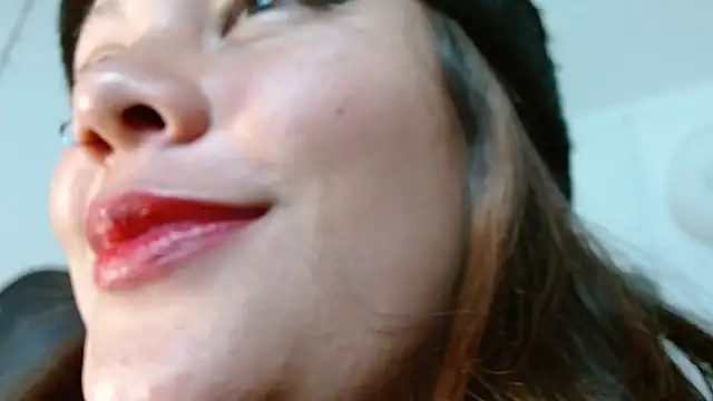 miss_evoleth2 webcam