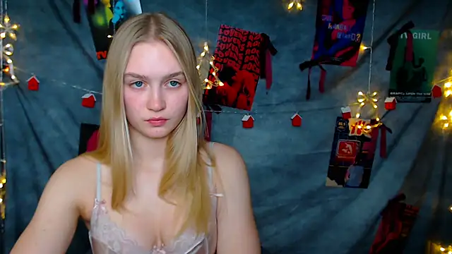 MademoiselleCl webcam