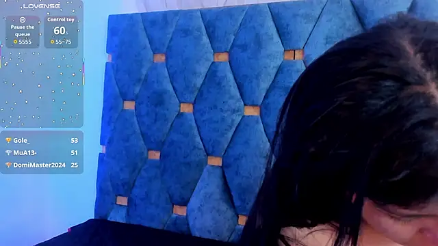 sasha_roldann webcam