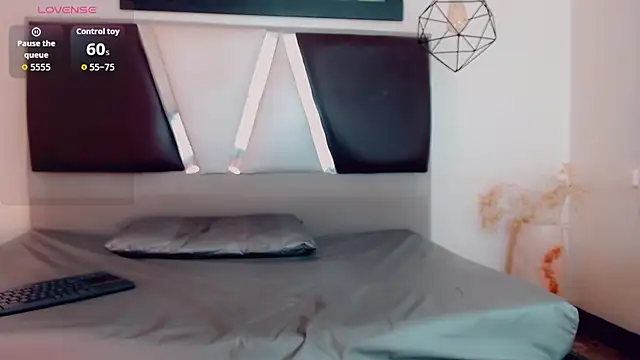 hilary_rodriguez webcam