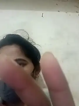 Webcam Model (JULEE-740)  is live.Free join now!