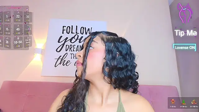 sunnygilmoree - SunnyGilmoree's free webcam - UK Sex Cams