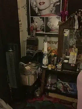 blondebarbiebae webcam