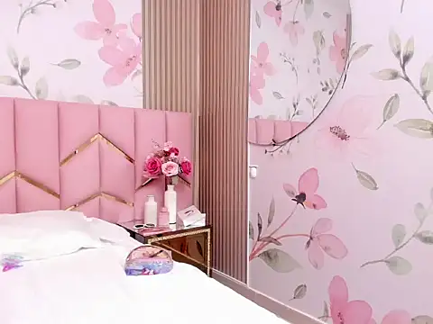 Saritasweet18 webcam