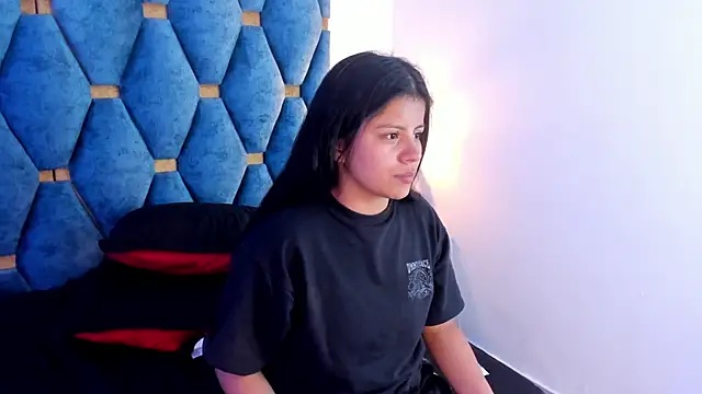 sasha_roldann webcam