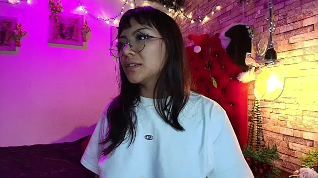 Victoria_Thompson1 webcam