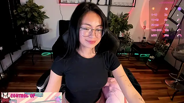 little_xioo_ webcam
