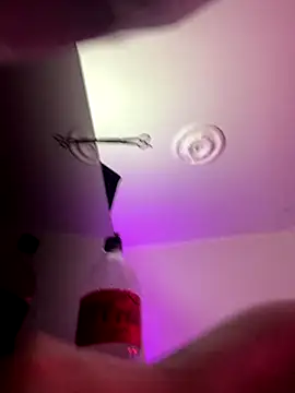 _MelinaCurves_ webcam