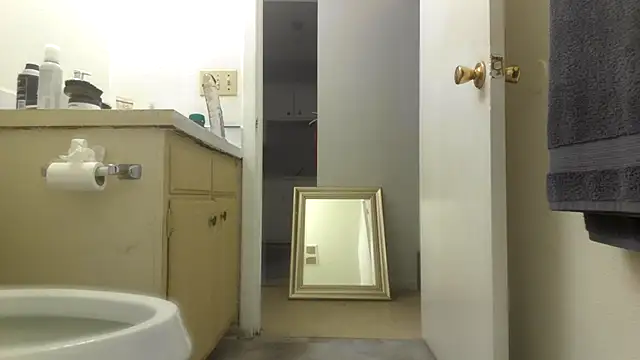 Peachestabby147 webcam