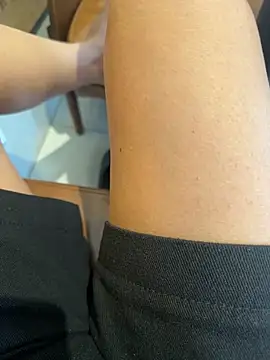 Mores1_Squirt webcam