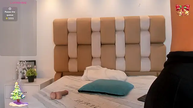 Caroline_Millerr webcam