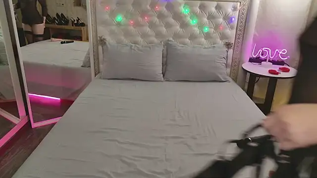 Alice_on_fire webcam