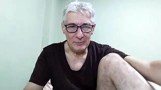 BIGUNCUTHARDCOCK webcam