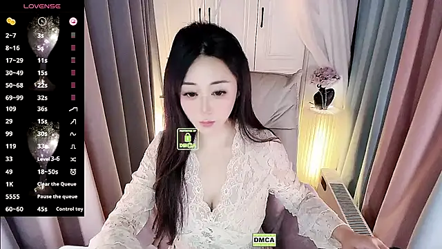 Lynne_Doll_1001 webcam