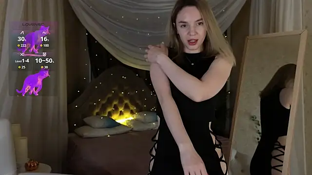 molly_crystal webcam