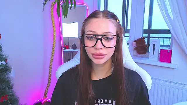 Daria_Promisess webcam