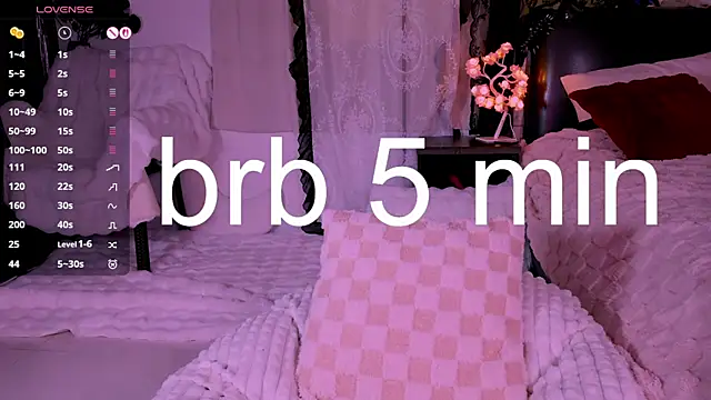 lein_bone (F teen) - suck dildo