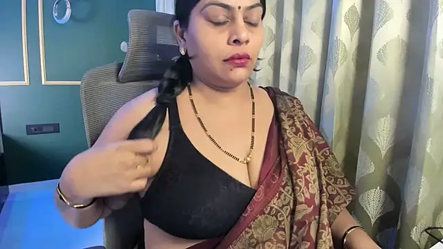 Trusted-Couple webcam