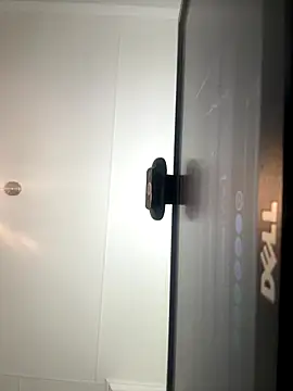 Bootyliciouse21X webcam