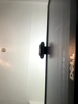 Bootyliciouse21X webcam