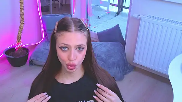 Daria_Promisess webcam