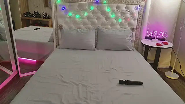 Alice_on_fire webcam