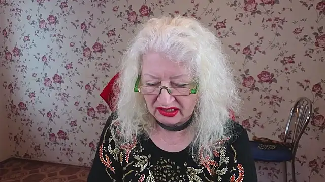 Maya_Mayflower webcam