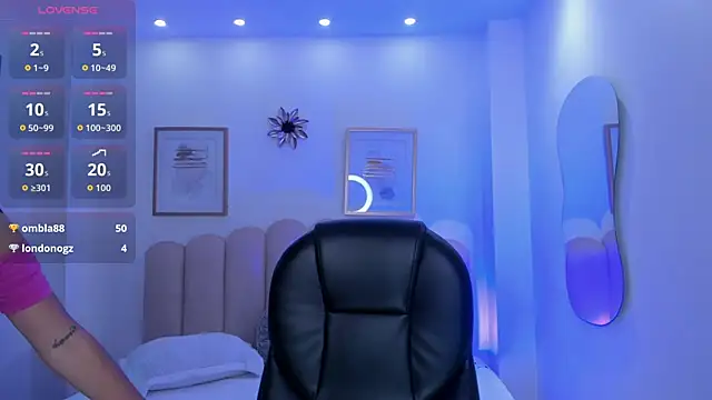 Karliie_kloss_ webcam