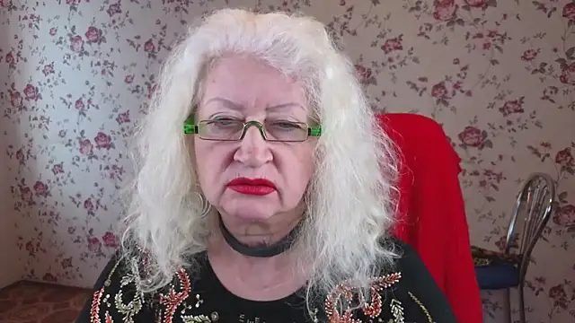 Maya_Mayflower webcam