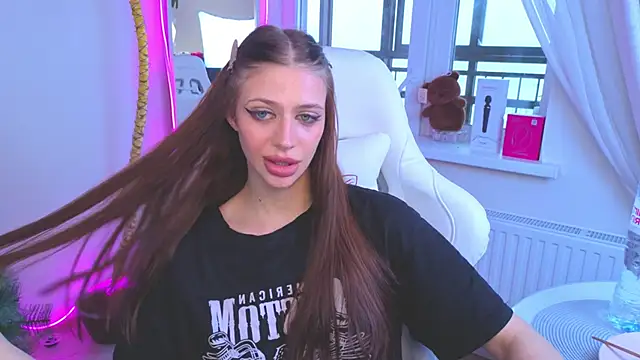 Daria_Promisess webcam