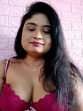 Webcam Model (hornyriyanka)  is live.Free join now!