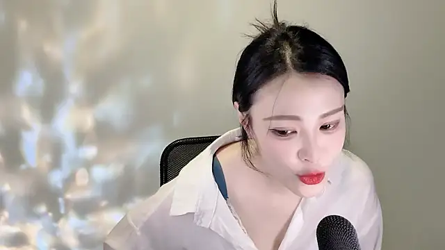 Amy-Miao-Miao-36C-171 webcam