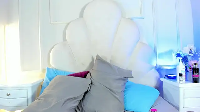 Kaylachannell webcam