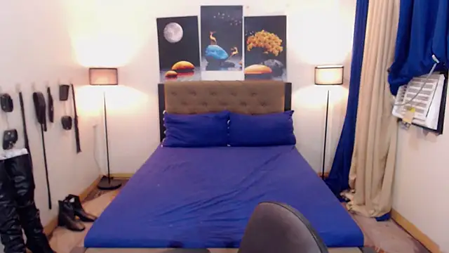 PreciousAmore webcam