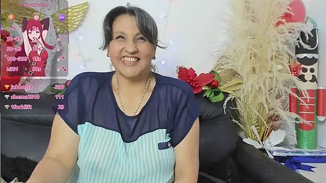 merlyna_goldens webcam