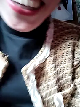 Webcam Model (Sinejdk3)  is live.Free join now!