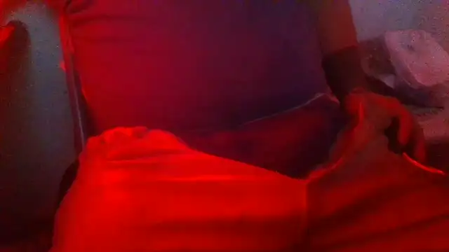 Kerrry_Caverga webcam