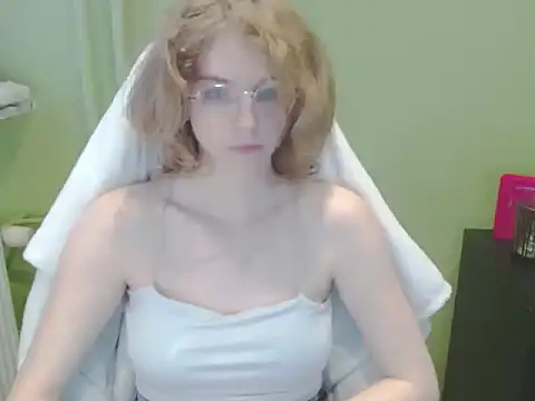 juicyPenny webcam