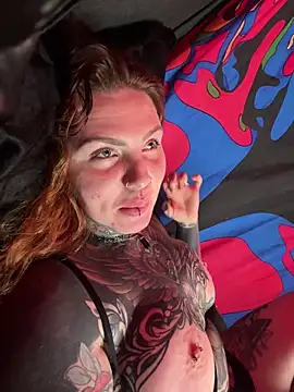 AlexandraWildd webcam