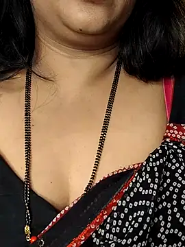 Webcam Model (Angel0731)  is live.Free join now!