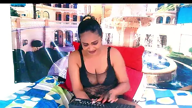 Luciousindian69 webcam