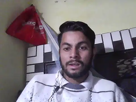 Stubborndesiboy webcam