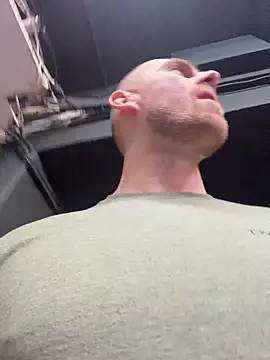 trainwithme's live cam