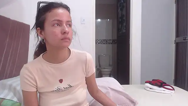 nathaly_jones_ webcam