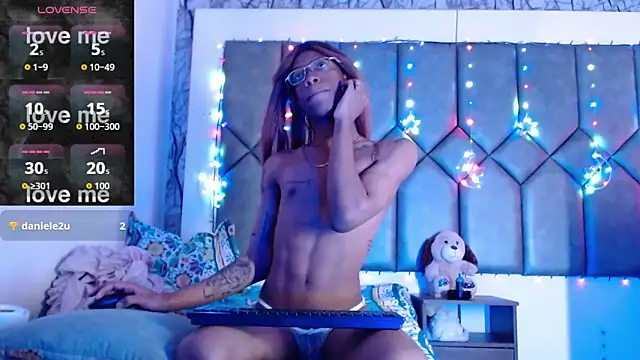 Tiffany_Valentine15 webcam