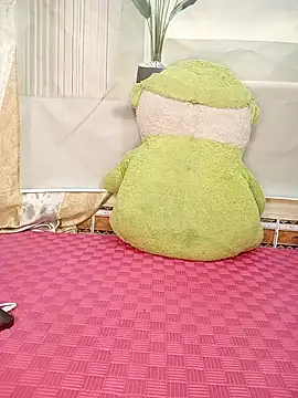 PurpleRose-89 webcam