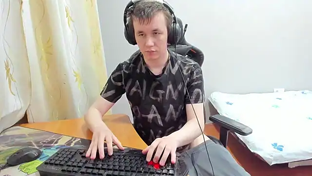 iliaskrislove webcam