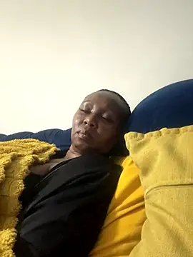 Bootyliciouse21X webcam