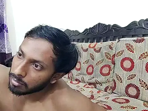 Hunky_Ariyaan webcam